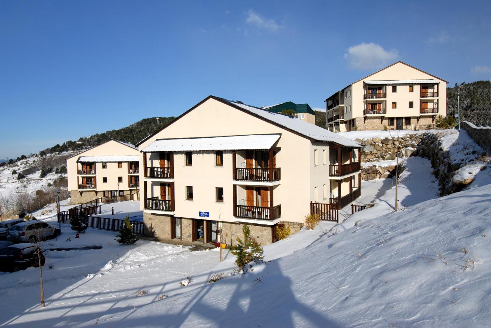 Residence Odalys Mille Soleils Font-Romeu-Odeillo-Via ภายนอก รูปภาพ