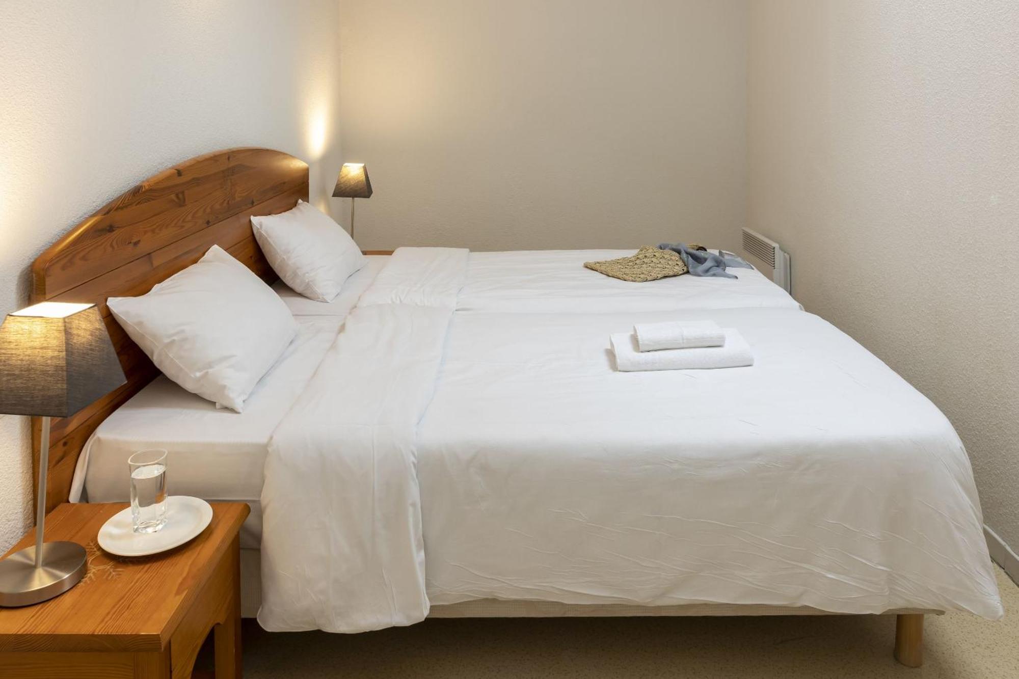 Residence Odalys Mille Soleils Font-Romeu-Odeillo-Via ภายนอก รูปภาพ