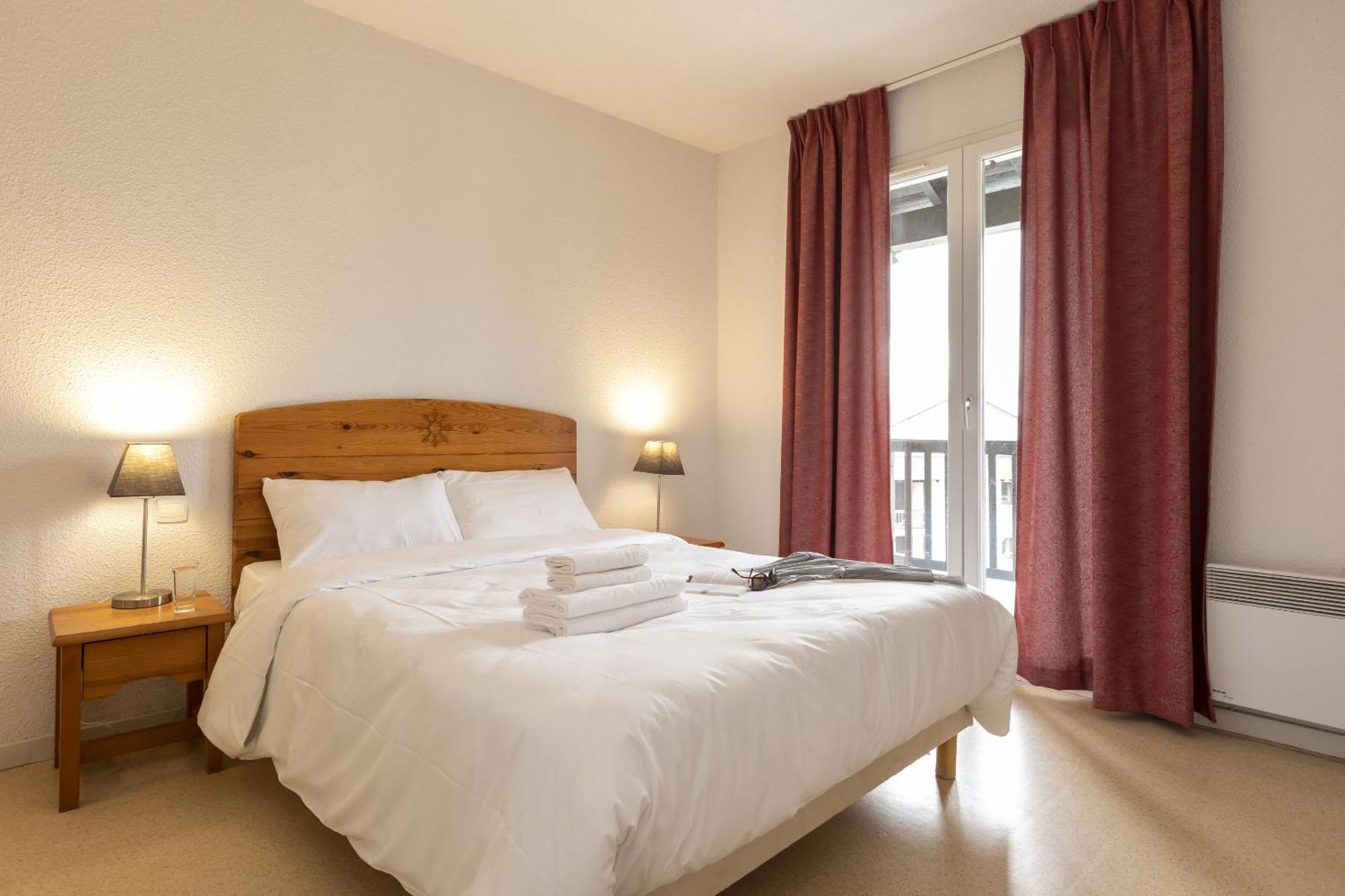 Residence Odalys Mille Soleils Font-Romeu-Odeillo-Via ภายนอก รูปภาพ