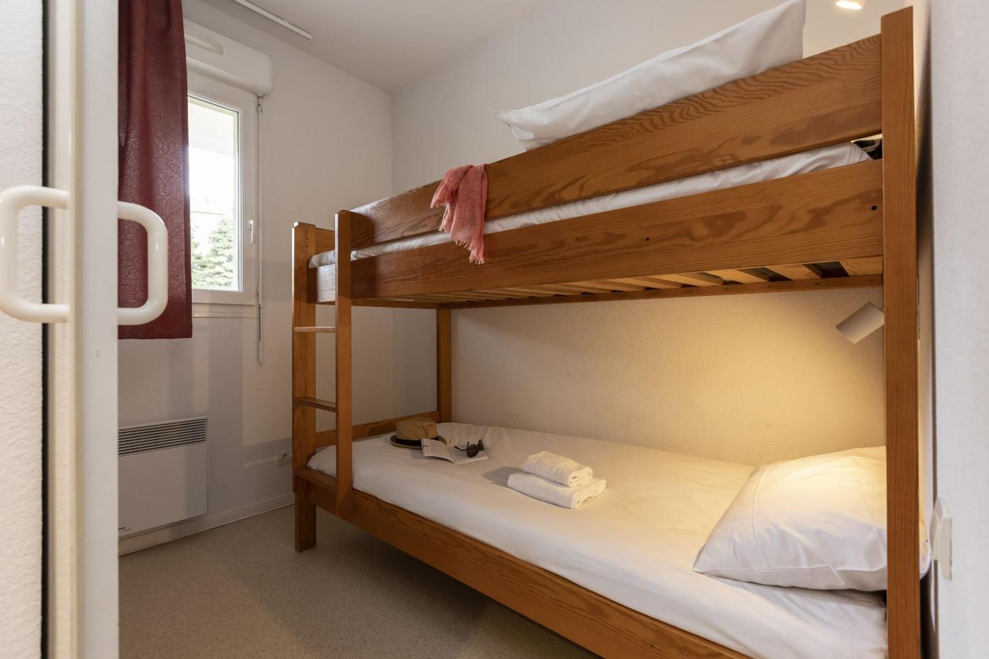 Residence Odalys Mille Soleils Font-Romeu-Odeillo-Via ภายนอก รูปภาพ